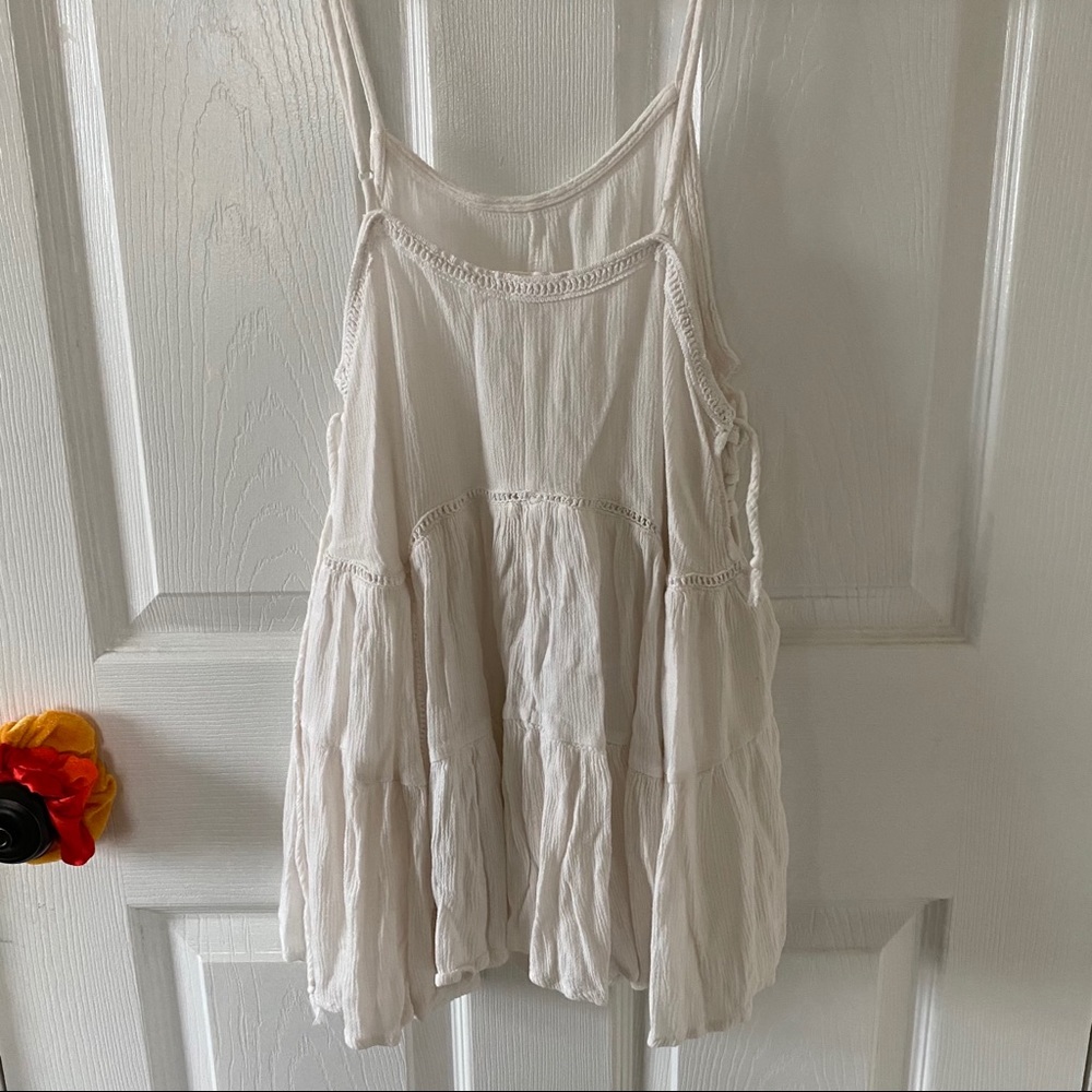 Lace up side tank top
